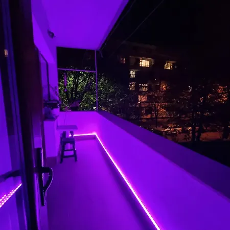 Reni's Apartment-with Private Parking In Center Burgas