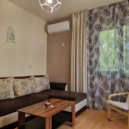 Appartamento Reni's Apartment-with Private Parking In Center *